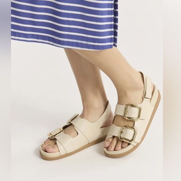 Women's Time & Tru Cream Sandals with Gold Buckles Sz 11 New - Picture 1 of 9